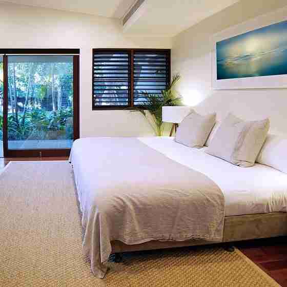 byron bay luxury retreat Beach House Luxury Bedroom